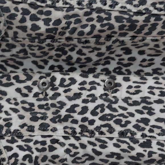 NEVER WORN Pistola Naya Leopard Print Boyfriend Denim Jacket - Picture 4 of 5